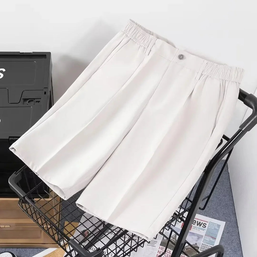 Men’s Pleated Shorts – Tailored Fit in Light Luxury Cotton