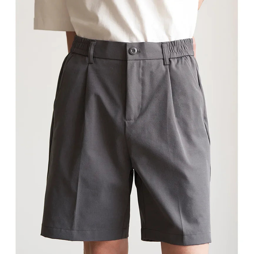Men’s Pleated Shorts – Tailored Fit in Light Luxury Cotton